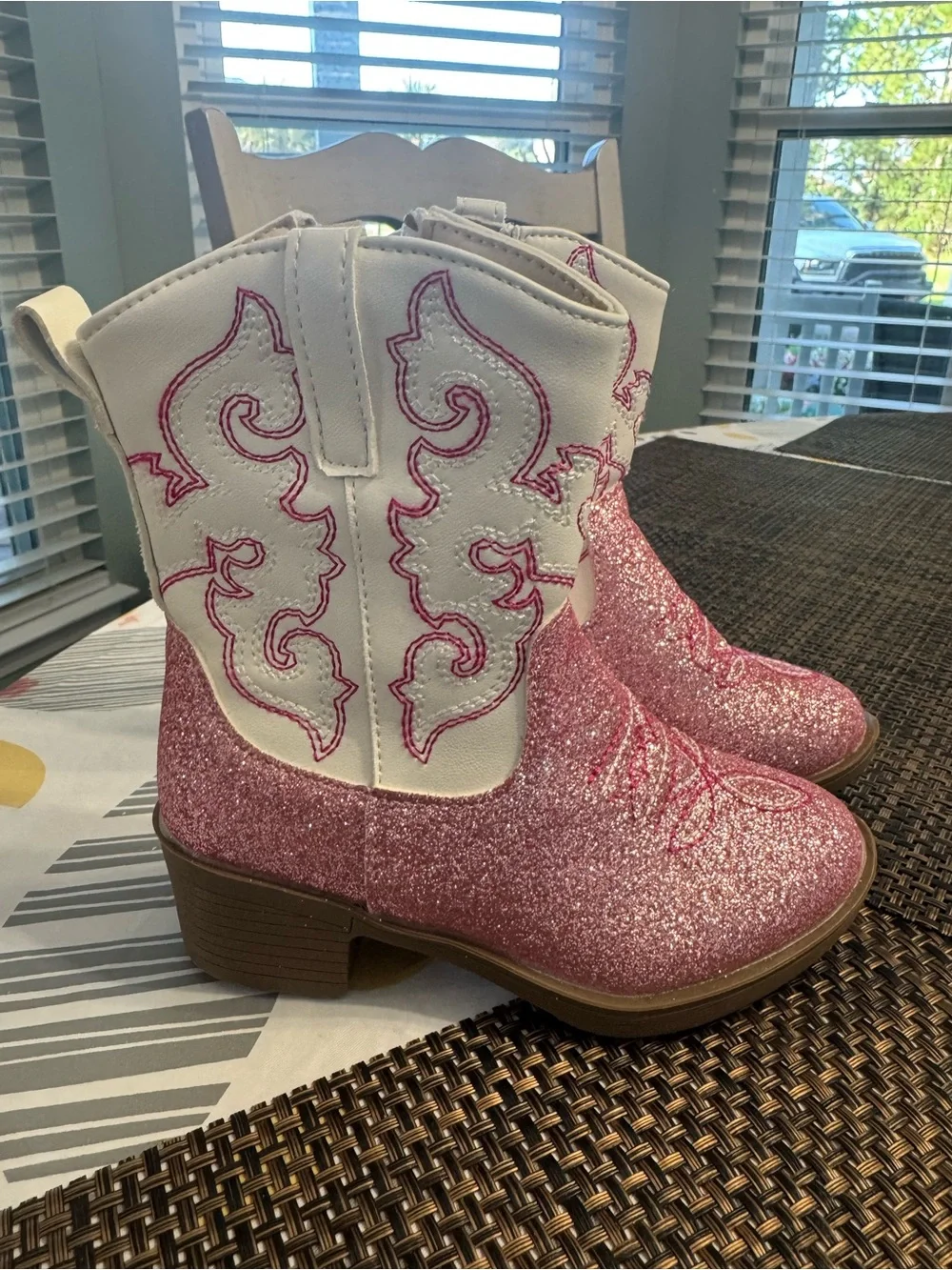 Girls' Pink Glitter Cowboy Boots with White Embroidered